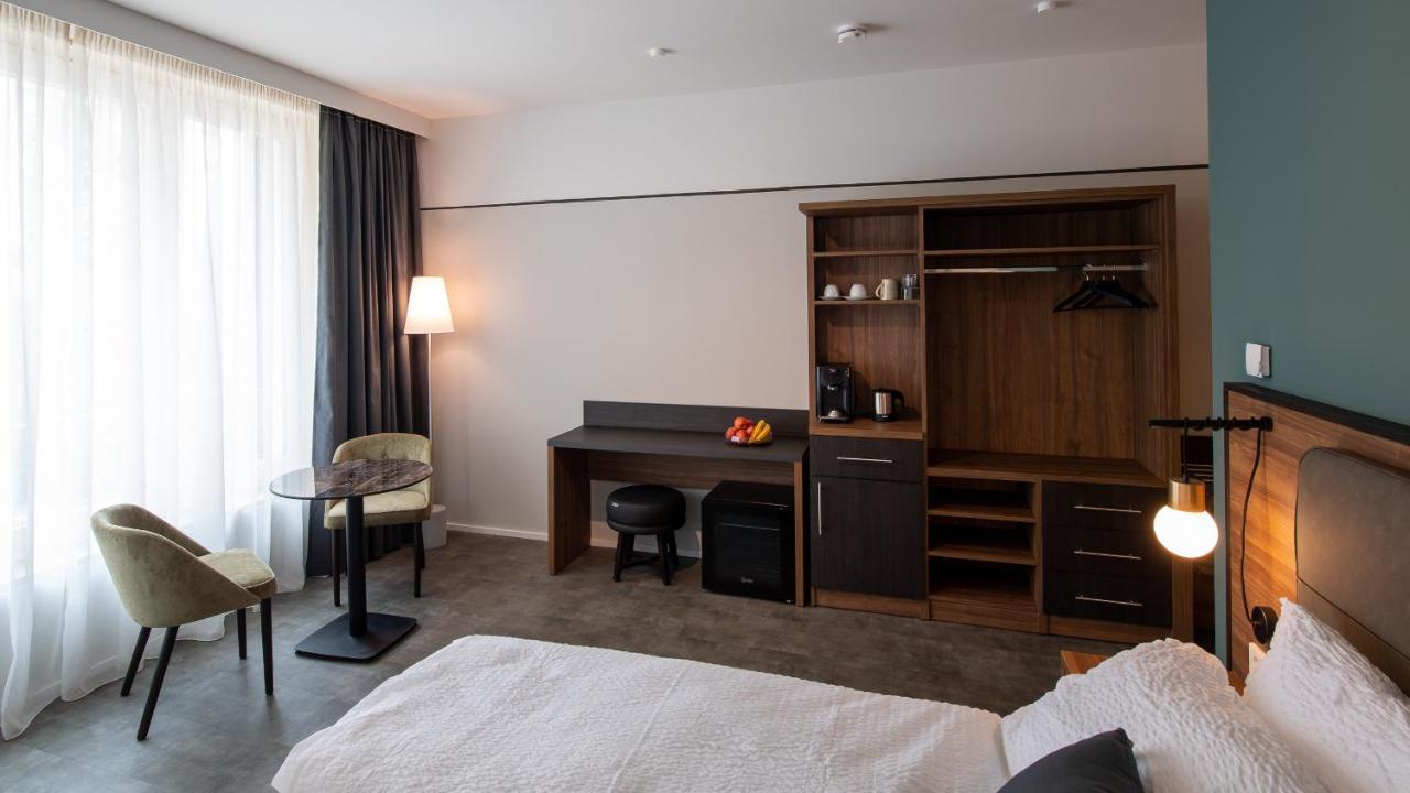 Metropol Apartments & Suites Tubingen Bagian luar foto